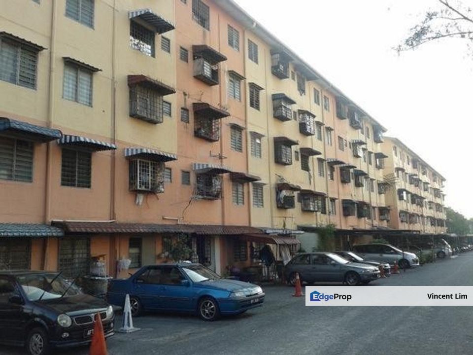 Ground Floor Flat Taman Puchong Permai Near Bandar Puteri IOI Mall, Selangor, Puchong