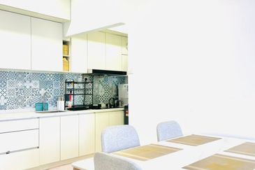 Impiana Sky Residensi @ The Earth