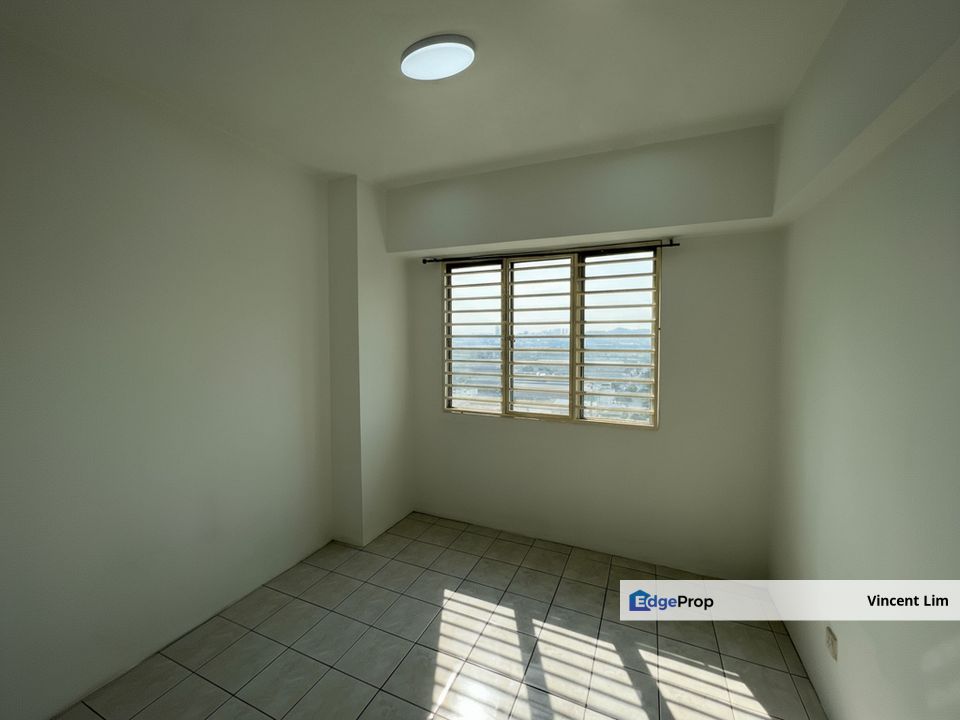 Rhythm Avenue Condominium Partially Furnished USJ 19 Condominium Subang Jaya Near LRT Taipan Sunway, Selangor, USJ