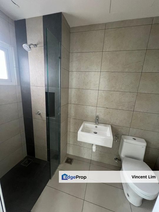 Plaza Kelana Jaya Glenmarie LRT Lincoln Paradigm Taman Mayang Megah SS 2, Selangor, Kelana Jaya