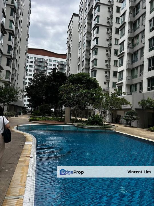 Casa Tiara Condominium Subang Jaya Fully Furnished Studio Near LRT KTM Station Subang Parade, Selangor, Subang Jaya