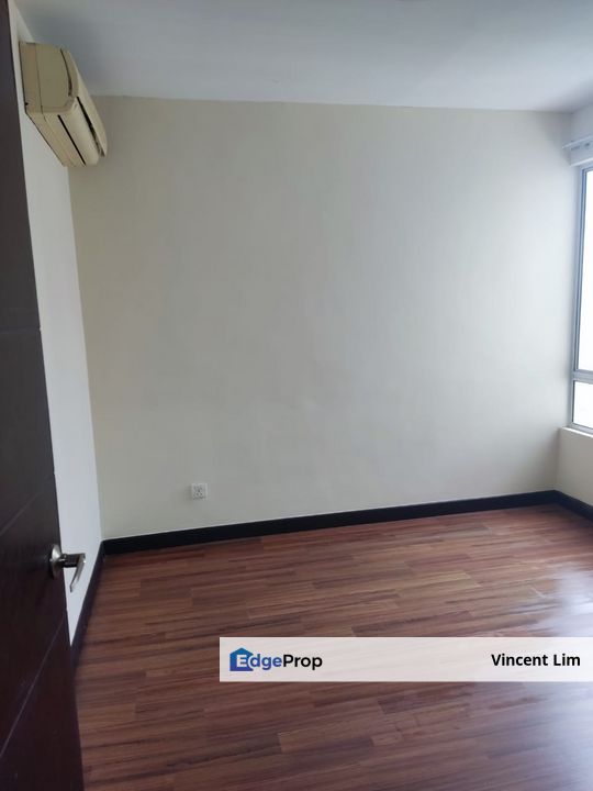 Zen Residence Condominium Partially Furnished Near Bandar Puteri Puchong Setiawalk IOI Boulevard, Selangor, Puchong