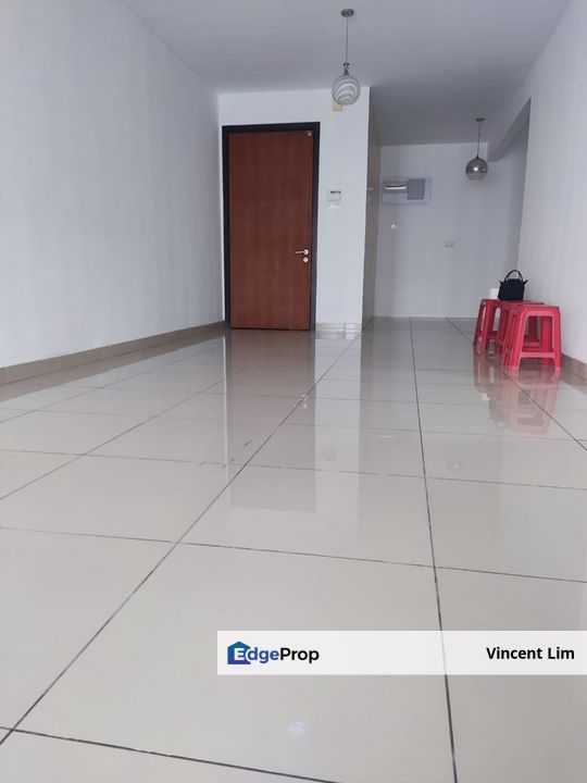 Zen Residence Condominium Partially Furnished Near Bandar Puteri Puchong Setiawalk IOI Boulevard, Selangor, Puchong