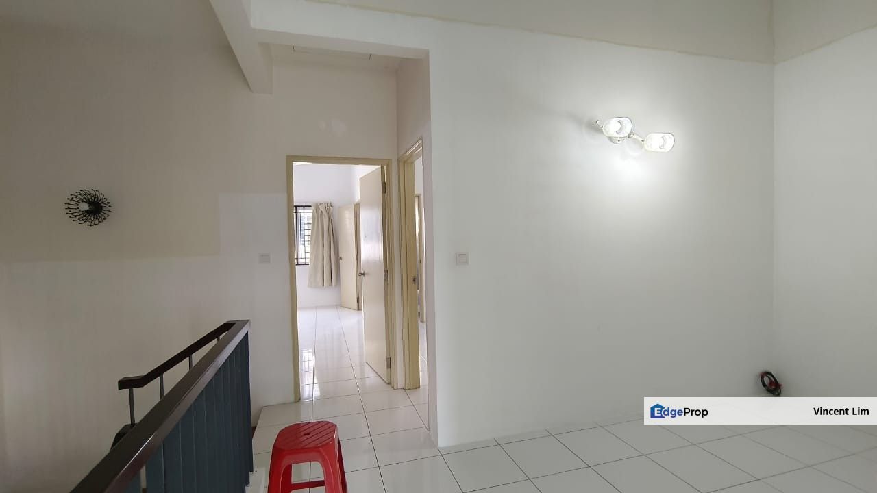 Double Storey House @ Taman Alam Sutera, Bandar Puncak Alam Near AJCC Mall, Selangor, Bandar Puncak Alam