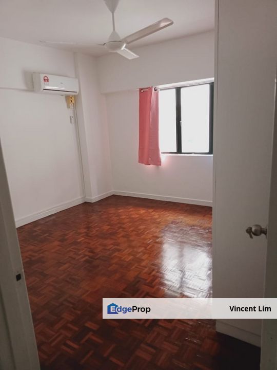 Desa Kiara Condominium Damansara TTDI Partially furnished Near Bandar Utama Starling Mall, Kuala Lumpur, Taman Tun Dr Ismail