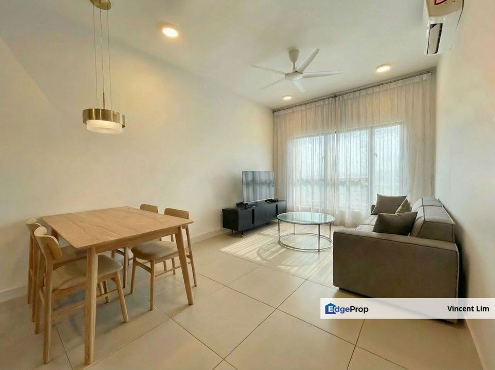 Maya Ara Residences @ Ara Damansara Petaling Jaya Near LRT Station, Selangor, Petaling Jaya