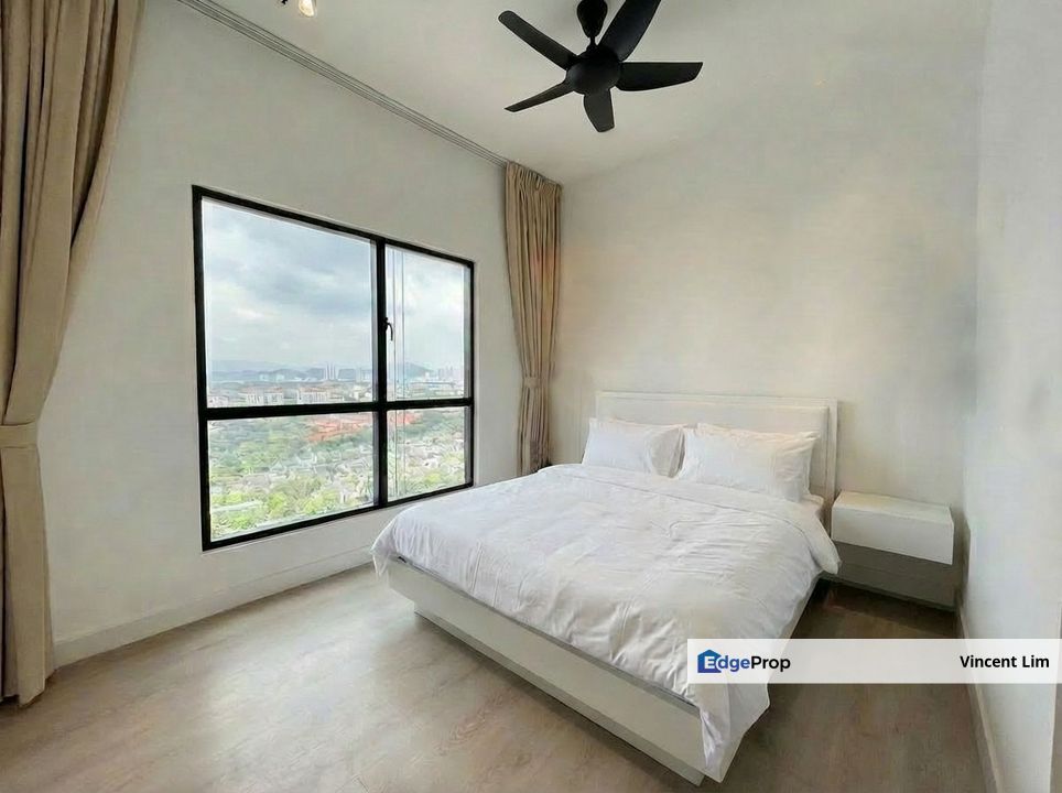 Maya Ara Residences @ Ara Damansara Petaling Jaya Near LRT Station, Selangor, Petaling Jaya