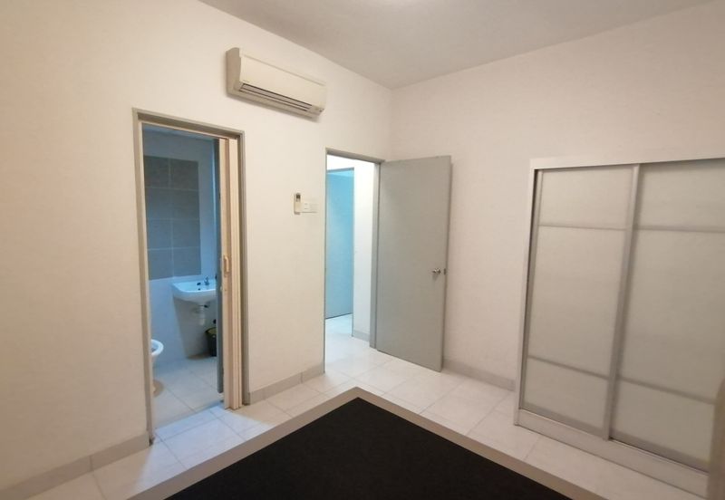 Main Place Residence