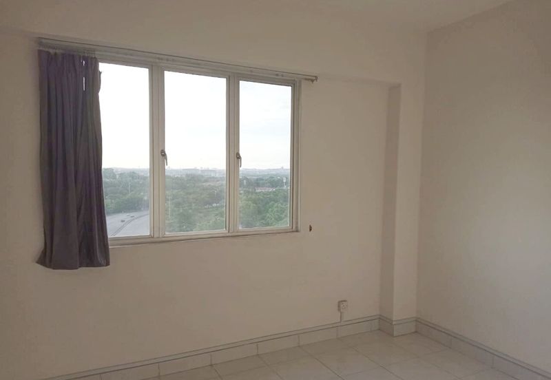 Main Place Residence