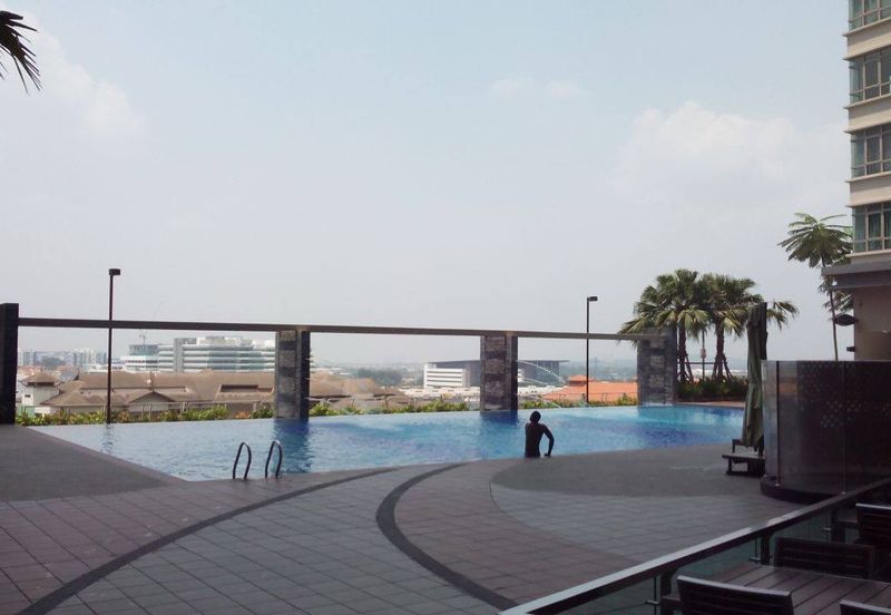 Shaftsbury Residence