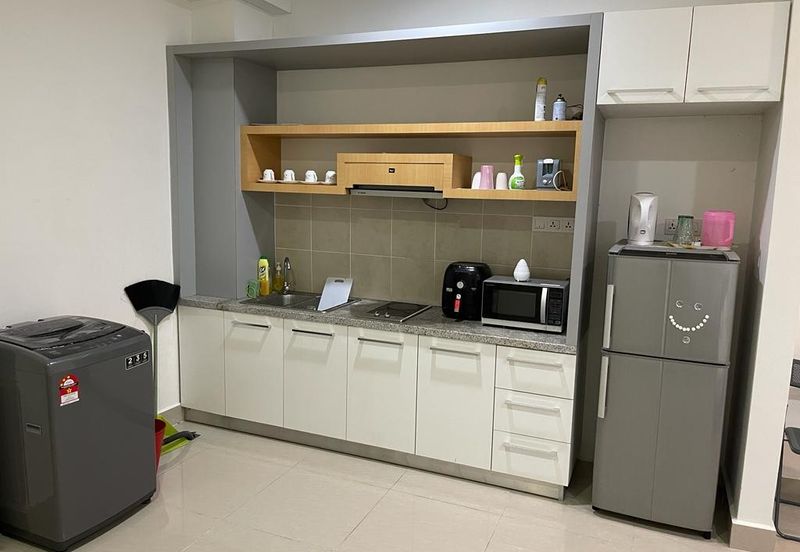 Shaftsbury Residence