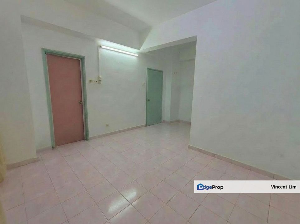 Ridzuan Condominium Bandar Sunway Petaling Jaya Partially Furnished Near Monash University, Selangor, Bandar Sunway