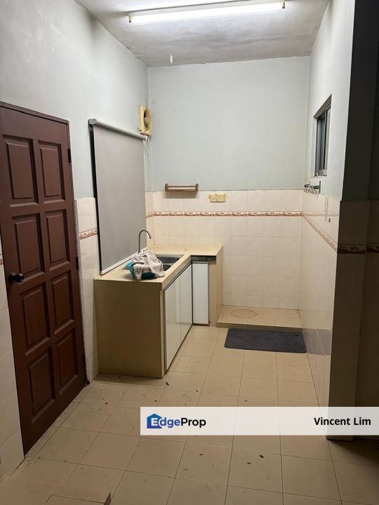 2-Storey Terrace @ Pinggiran USJ 3 Subang Jaya, Selangor, USJ