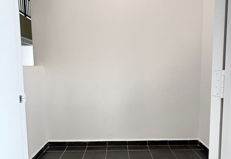 Seri Topaz Apartment