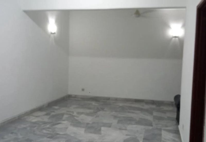 Subang Perdana Goodyear Court 10