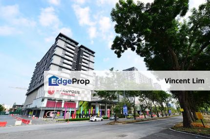 Utropolis Suites 2 Condominium Studio Glenmarie Near University UOW MSU Subang Jaya, Selangor, Glenmarie