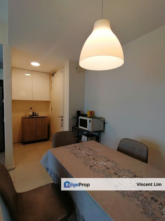 Verdi Eco-dominiums Condominium Near King Henry College Tamarind, Selangor, Cyberjaya