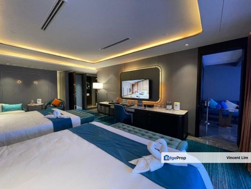 Premium Property Investment C/W Private Pool Located at KLCC, Kuala Lumpur, Bukit Bintang