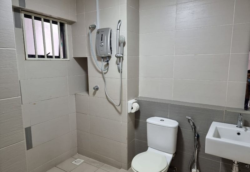 SetiaWalk R3 Solace Service Apartment