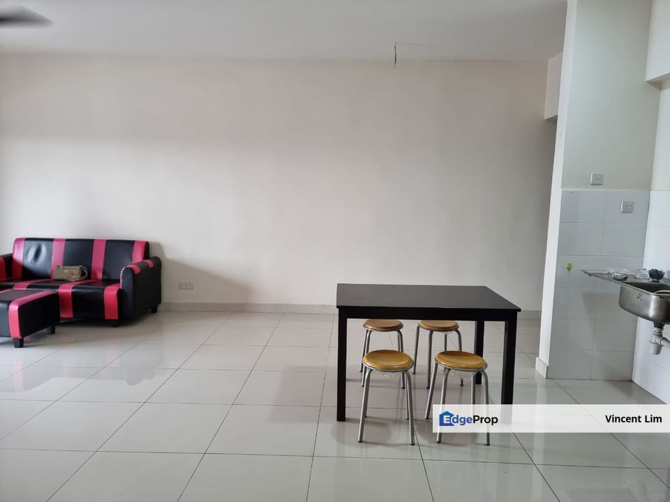 Setiawalk Near LRT Bandar Puteri Puchong Pfcc IOI Mall Boulevard, Selangor, Puchong