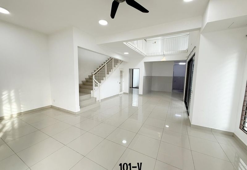 Serrata (Dillenia Series), Setia Alam