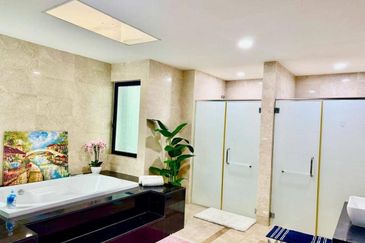 Duta Villa, Setia Alam