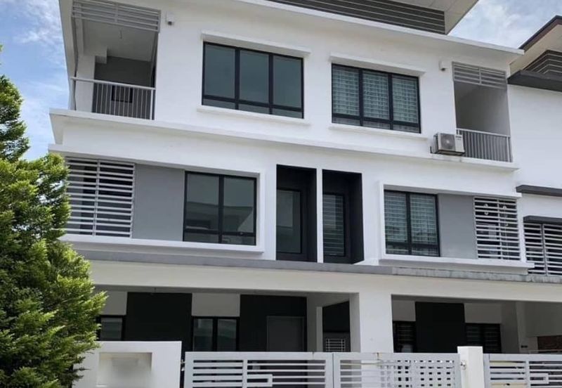 Zeyheri, Setia Utama 2