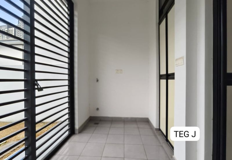 Dremien @ Eco Ardence