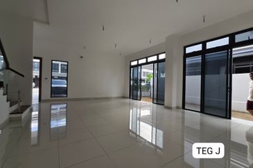 Dremien @ Eco Ardence