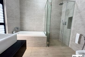 Dremien @ Eco Ardence