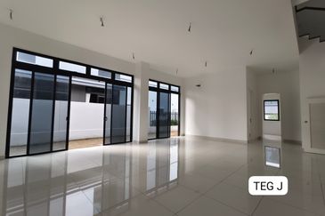 Dremien @ Eco Ardence