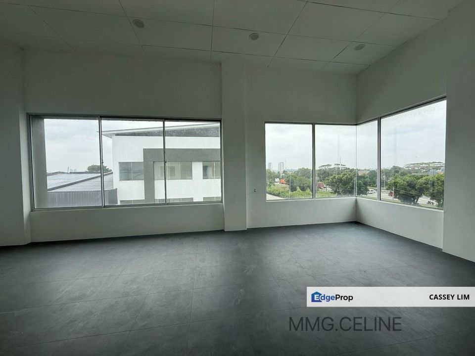 2.5 Storey Semi-D Factory Taman Perindustrian Putra Puchong , Selangor, Puchong