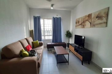 Seri Intan Apartments @ Setia Alam