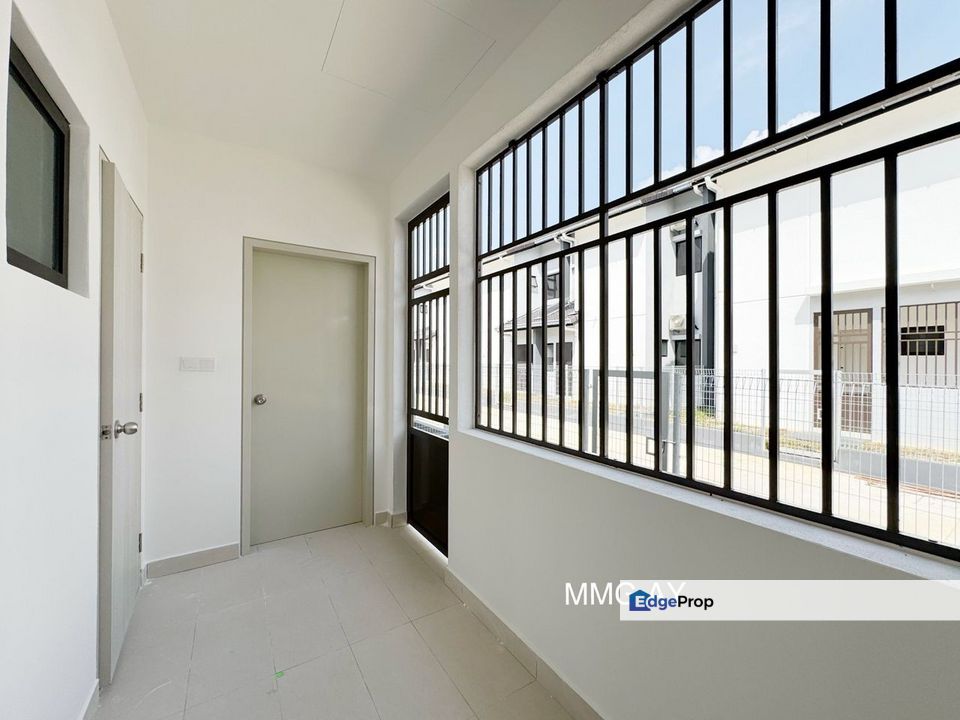 Casira 3 @ Bandar Bukit Raja 2 Storey Facing Lake End Lot, Selangor, Bandar Bukit Raja