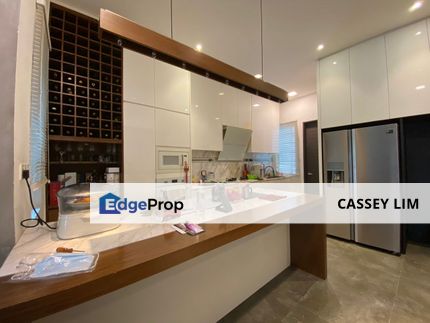 (Facing Lake&Fully Reno) 2.5 Storey Superlink Bandar Bukit Raja Klang, Selangor, Bandar Bukit Raja