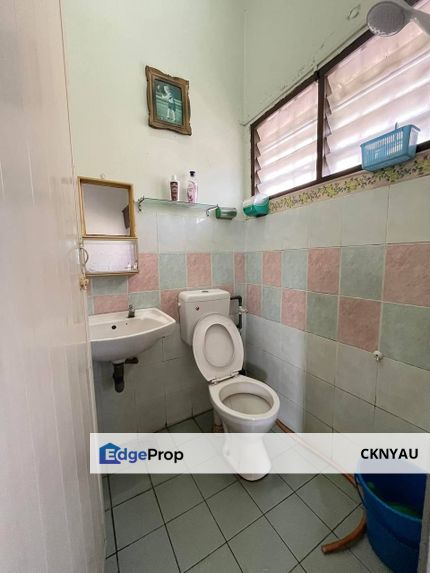 Ipoh pengkalan station 18 fully furnished double sty corner house for rent, Perak, Ipoh