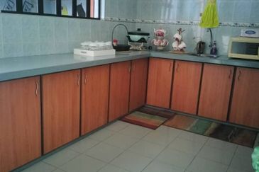 Ipoh gunung rapat ipoh jaya  double storey house for sale