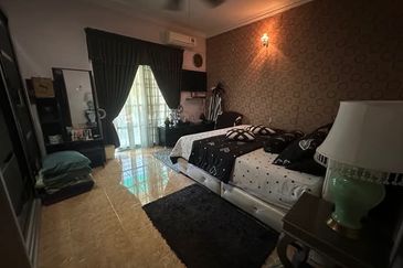 Ipoh gunung rapat ipoh jaya  double storey house for sale