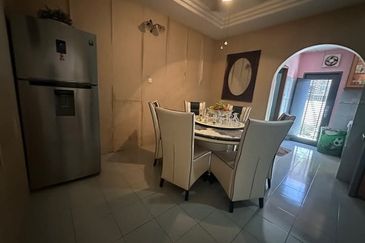 Ipoh gunung rapat ipoh jaya  double storey house for sale