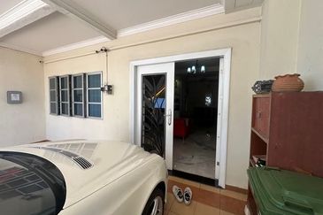 Ipoh gunung rapat ipoh jaya  double storey house for sale