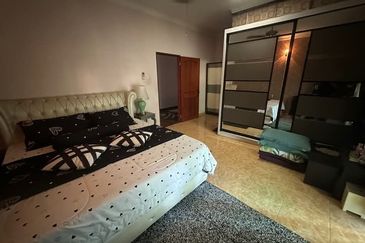 Ipoh gunung rapat ipoh jaya  double storey house for sale