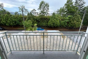 Ipoh meru scientex extended double storey house for sale