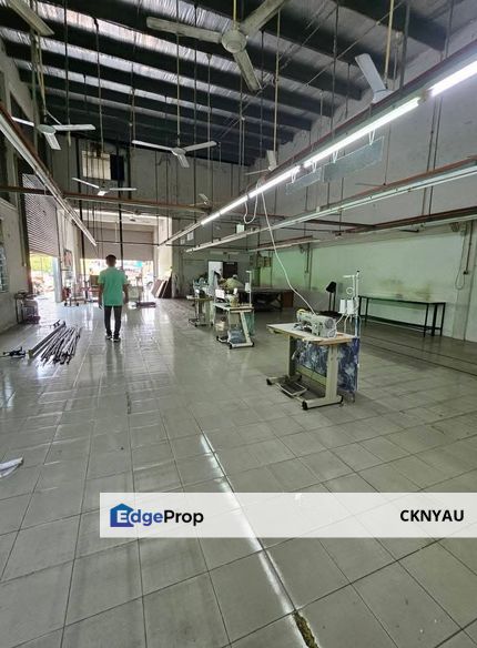 Ipoh jalan kuala kangsar perindustrian seri maju freehold covered factory for sale, Perak, Ipoh