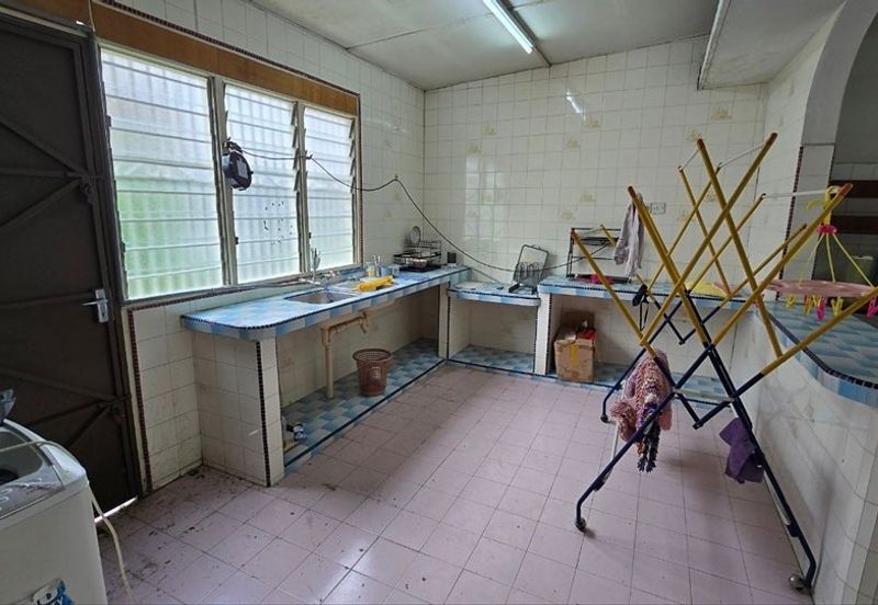 Ipoh Ampang renovated extended double storey house for sale