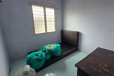 Ipoh Ampang renovated extended double storey house for sale