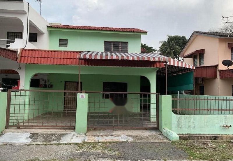 Ipoh menglembu kledang extended double storey house for rent