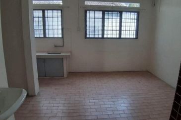 Ipoh menglembu kledang extended double storey house for sale