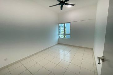 Ipoh fairpark prima kepayang gated guarded 3 rooms condo for rent