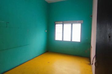Ipoh tasek indra ground floor shoplot for rent