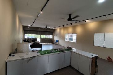 Ipoh klebang restu renovated single storey shoplot for rent